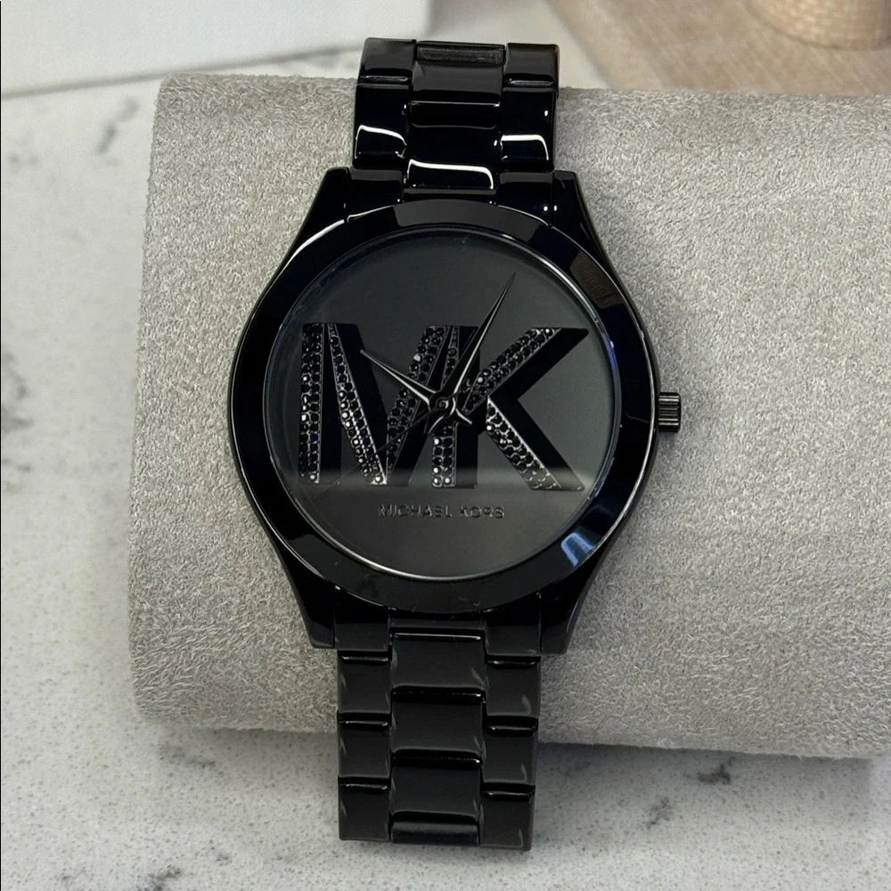 Michael Kors Women's Slim Runway Three-Hand Black Stainless Steel Watch 42mm